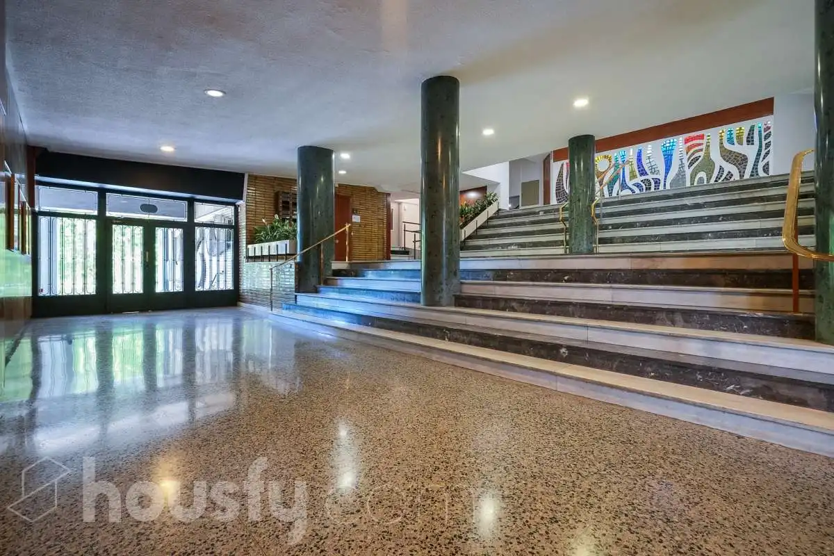 Piso en venta en Madrid con Aire acondicionado, Calefacción y Terraza