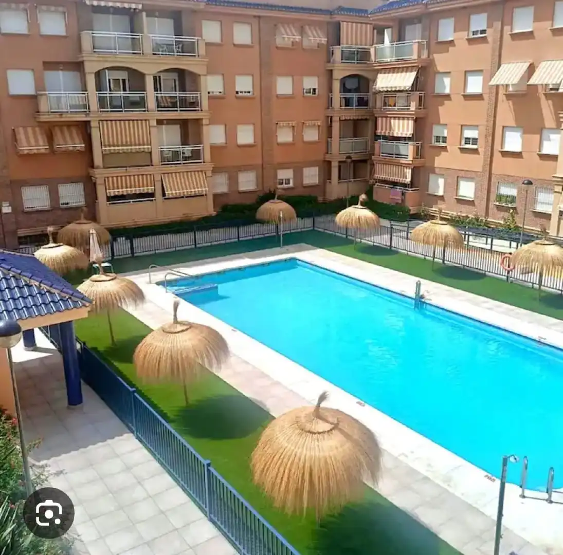 Piso con piscina en alquiler en El Morche