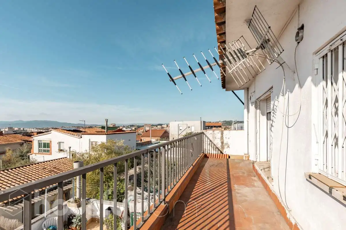 Flat for sale in Rubí, Barcelona