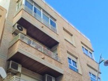 Apartament amb ascensor en venda a Centro