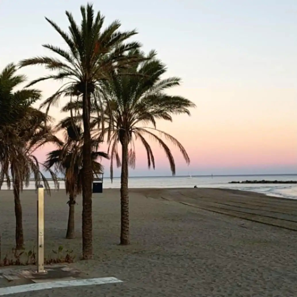 Vista exterior de Estudio en venta en Benalmádena con Jardín privado, Amueblado y Piscina comunitaria