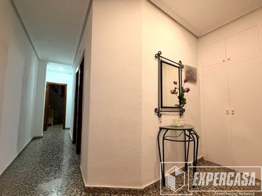 Piso en venta en Riba-roja de Túria