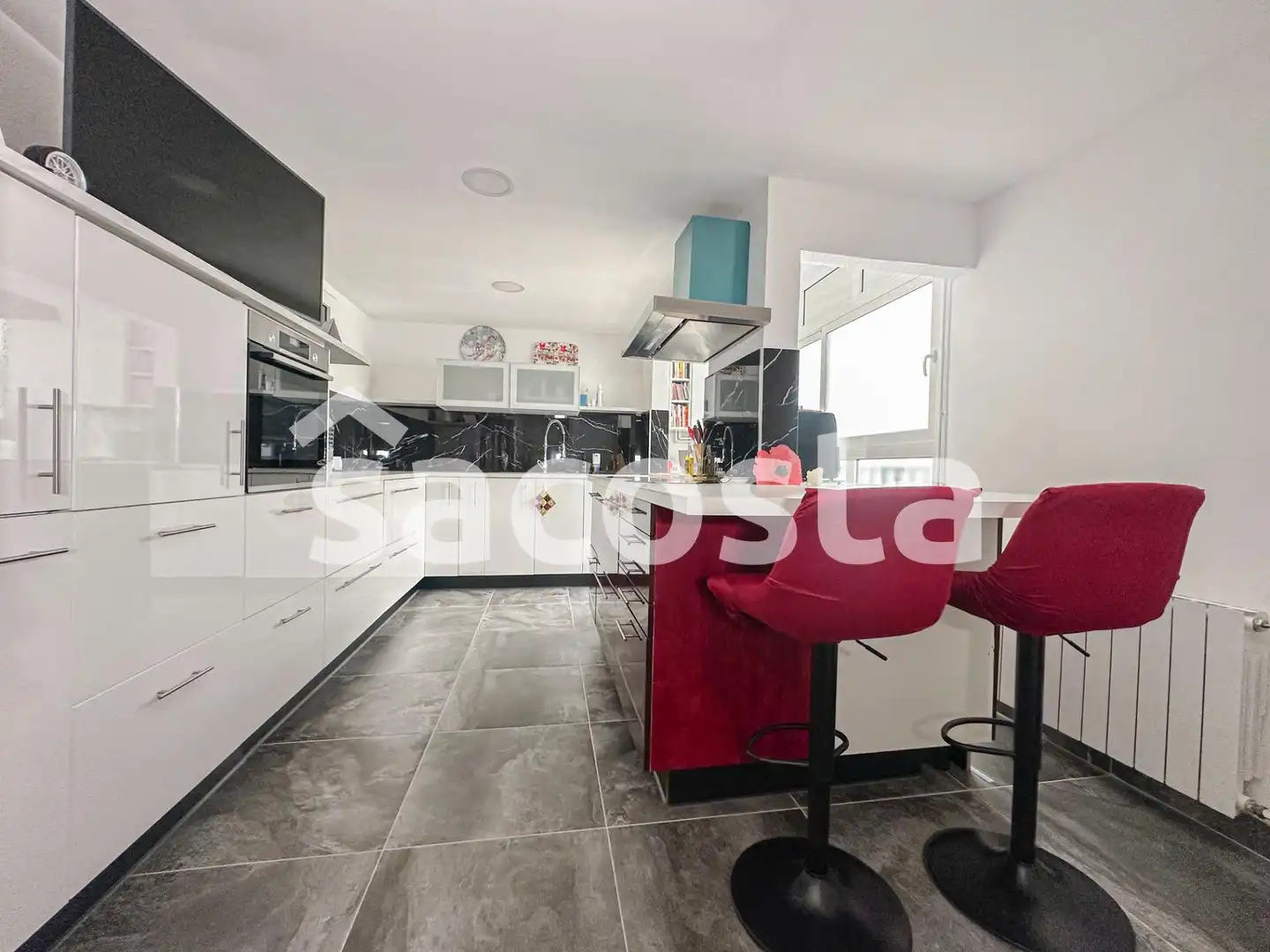 Piso con terraza en venta en Carrer CANIGO, imagen 6