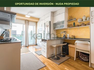 Wohnung mit Balkon zum Verkauf in Carrer del Ferrocarril