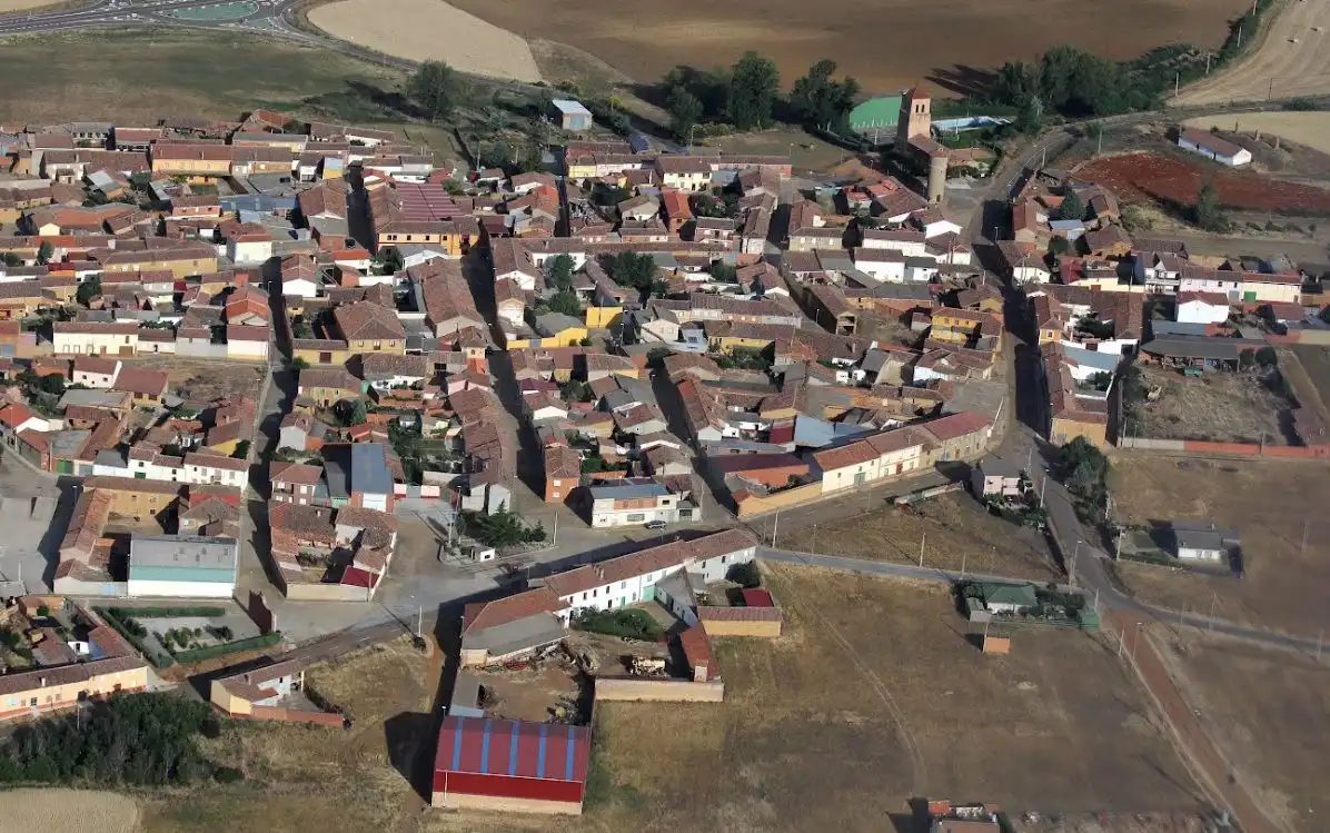 Vista exterior de Casa o xalet en venda en Matanza amb Calefacció