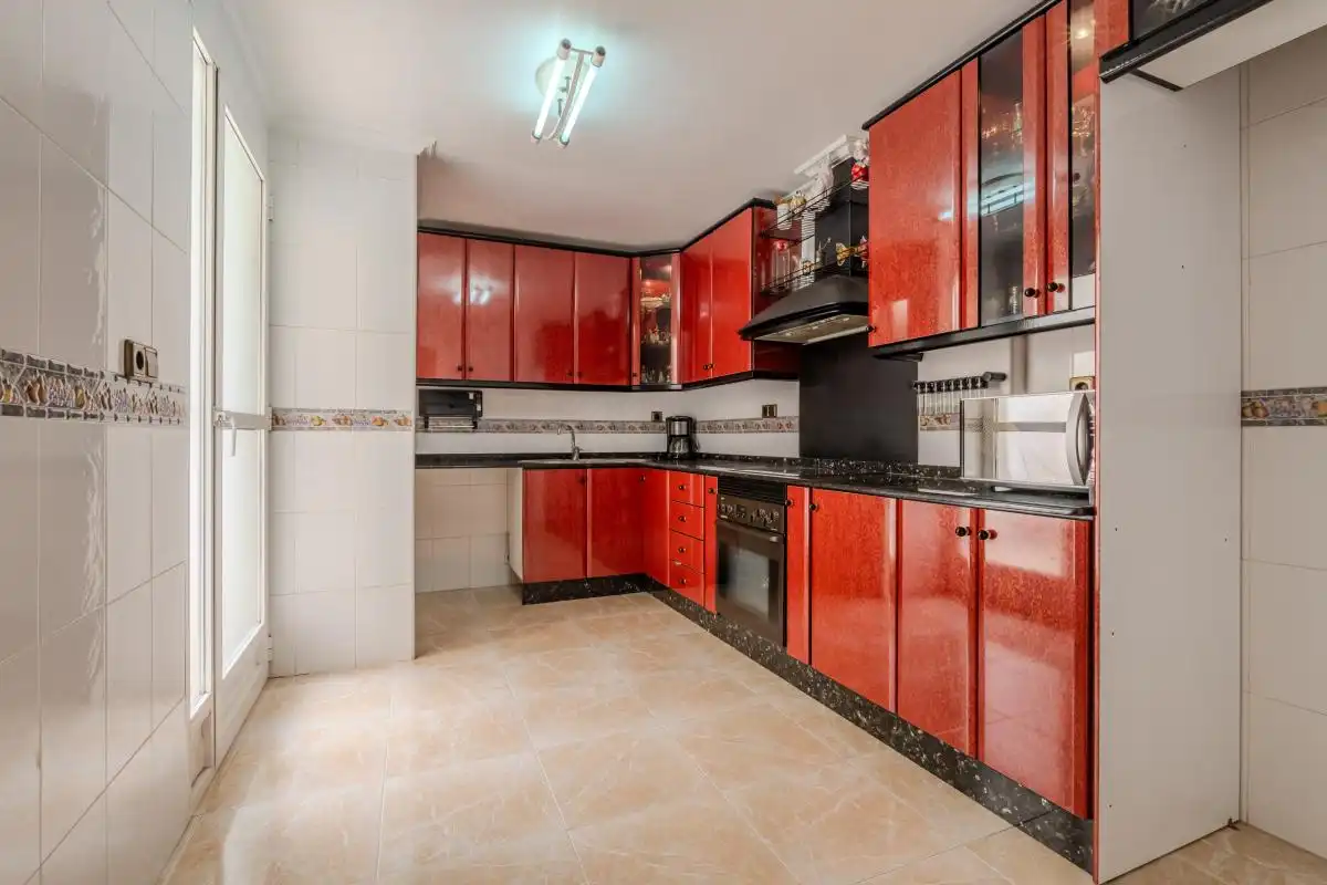 Cuina de Casa adosada en venda en Murcia amb Calefacció, Jardí privat i Terrassa