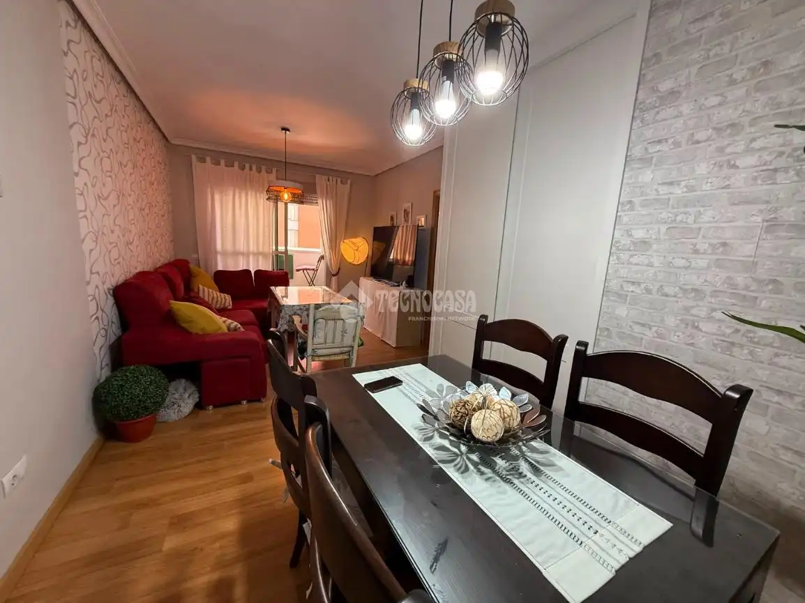 Comedor de Piso en venta en Sevilla