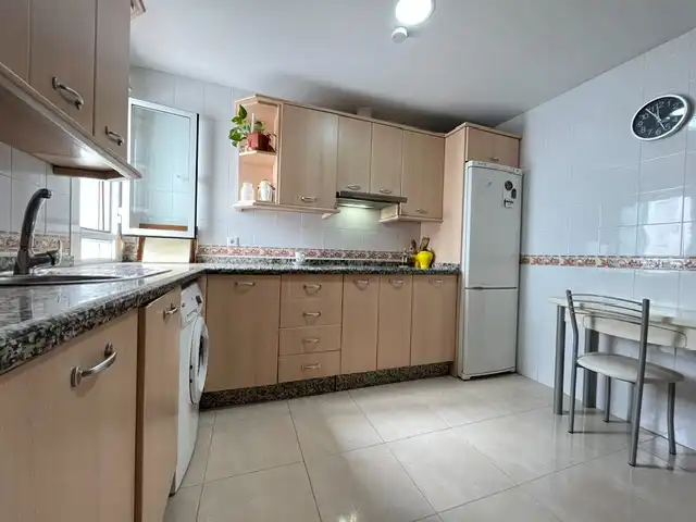 Cocina de Piso en venta en San Pablo - Santa Justa