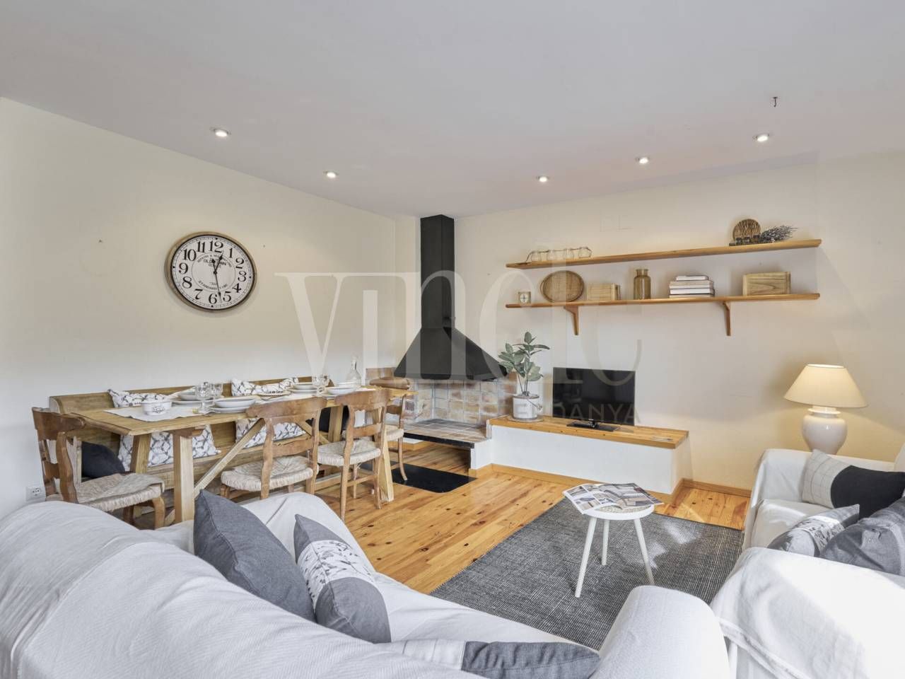 Sala d'estar de Casa adosada en venda en Prats i Sansor amb Calefacció, Parquet i Terrassa