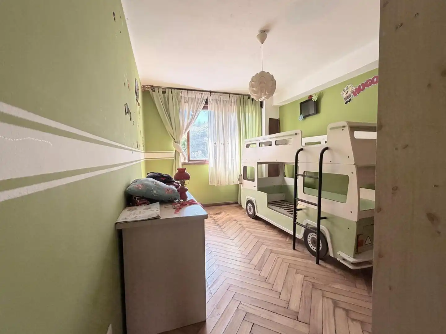 Habitación de Piso en venta en Vigo  con Aire acondicionado y Calefacción