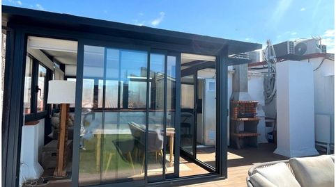 Photo 2 of Flat for sale in Calle Juli Garreta, Eixample Nord, Girona Capital