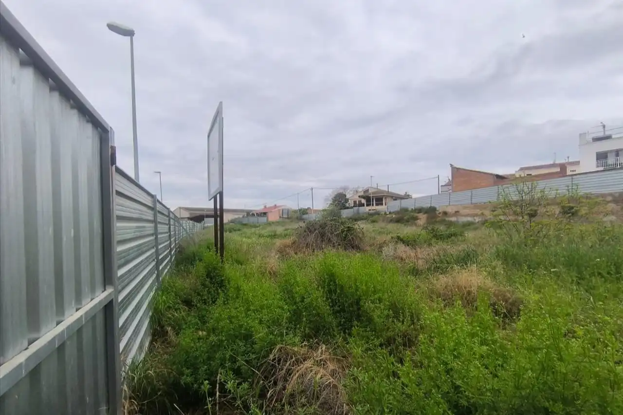 Terreno residenziale in vendita a Solanes, imagen 11