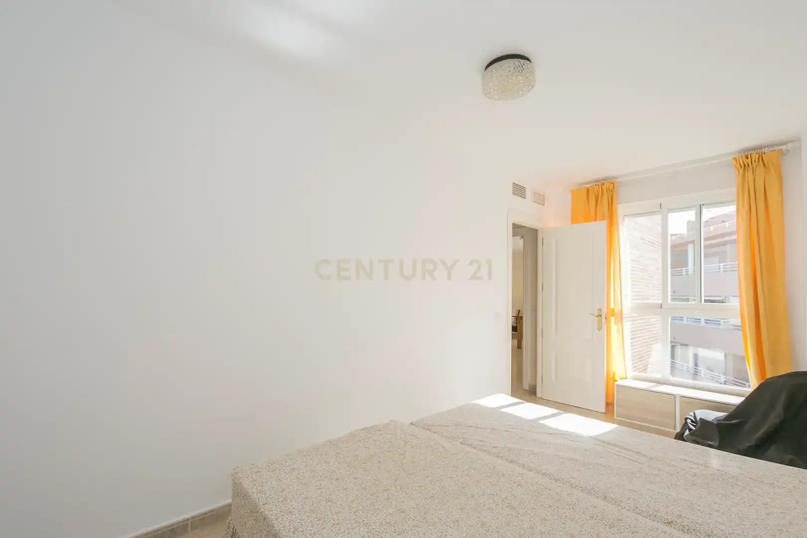 Bedroom of Flat for rent in Calpe / Calp  with Furnished, Oven and Washing machine