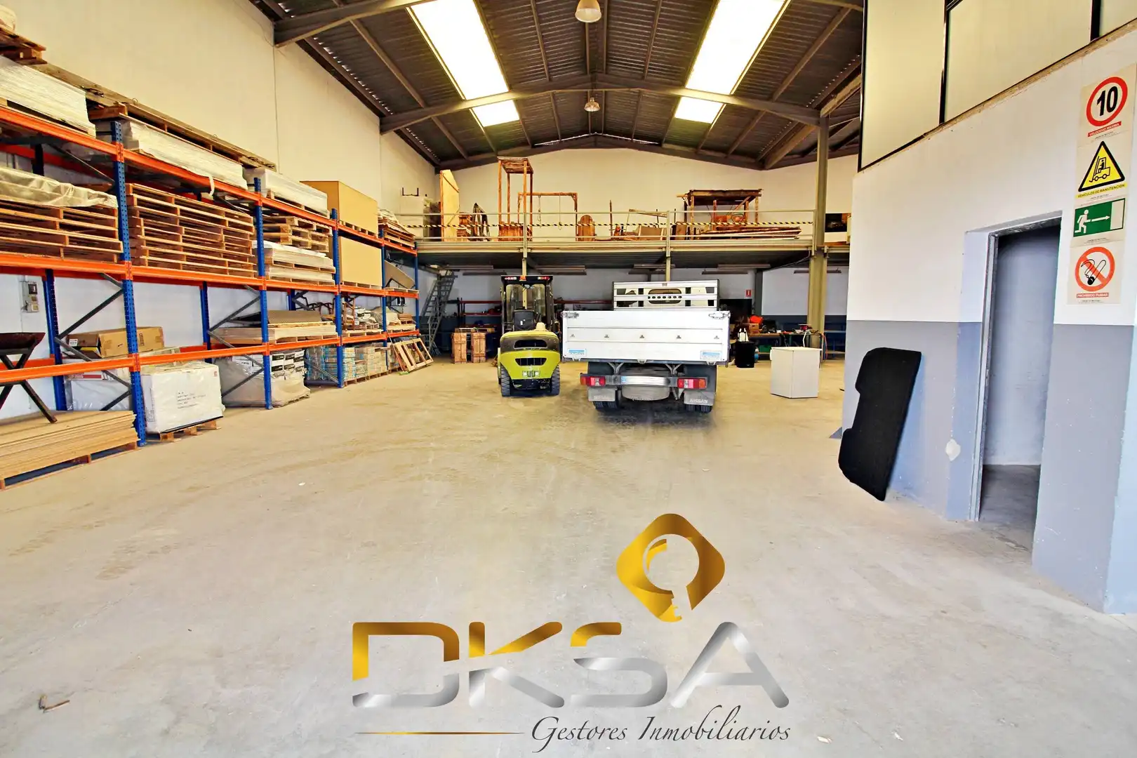Nave industrielle à vendre à Calle de Santa, imagen 9
