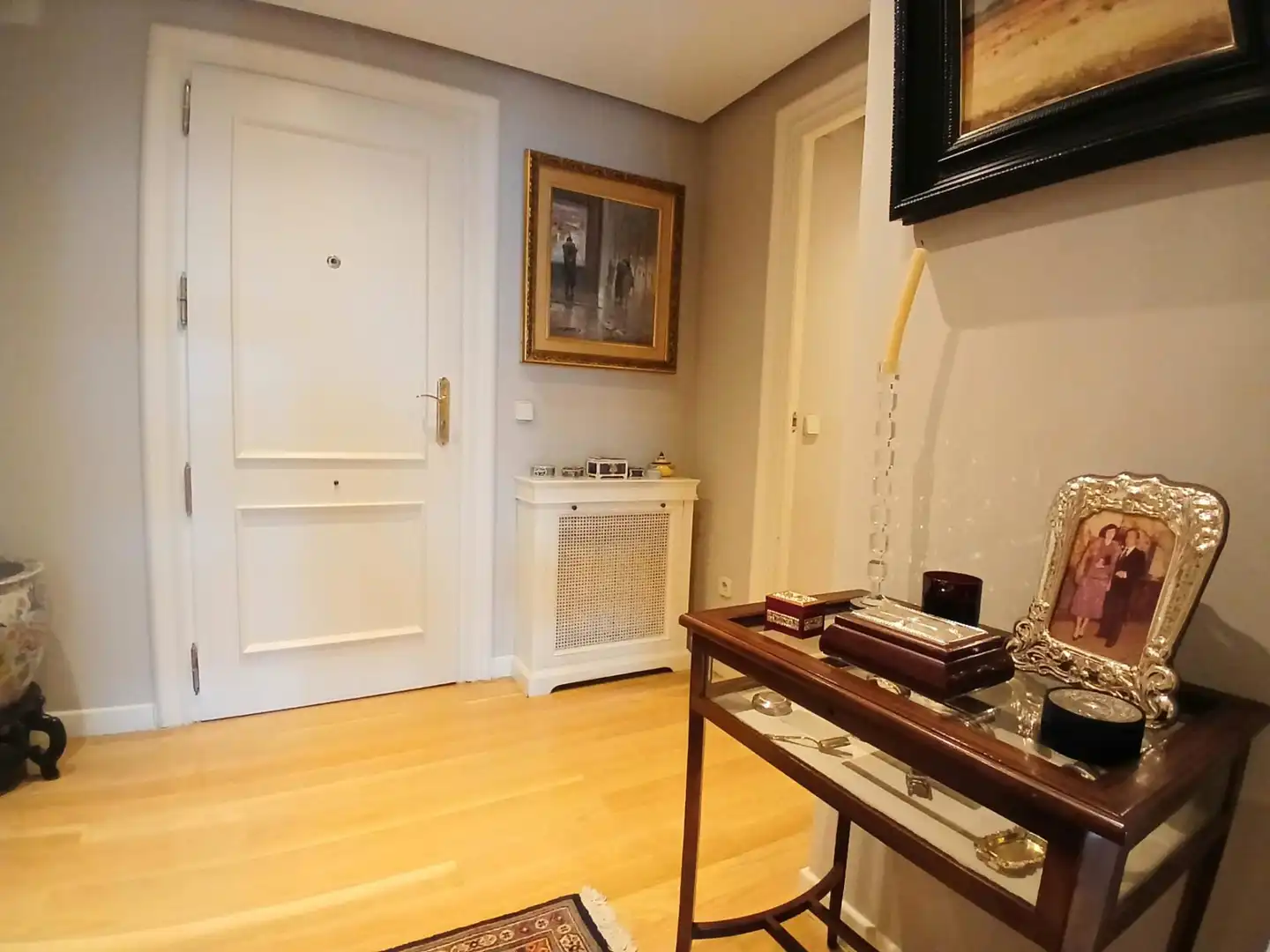 Flat for sale in Madrid  with Air Conditioner, Heating and Private garden
