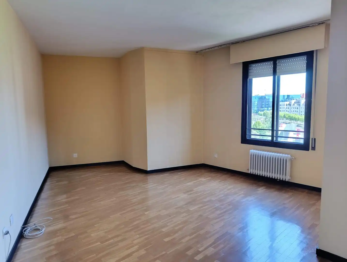 Wohnzimmer von Wohnung zum Verkauf in León Capital  mit Heizung, Terrasse und Abstellraum