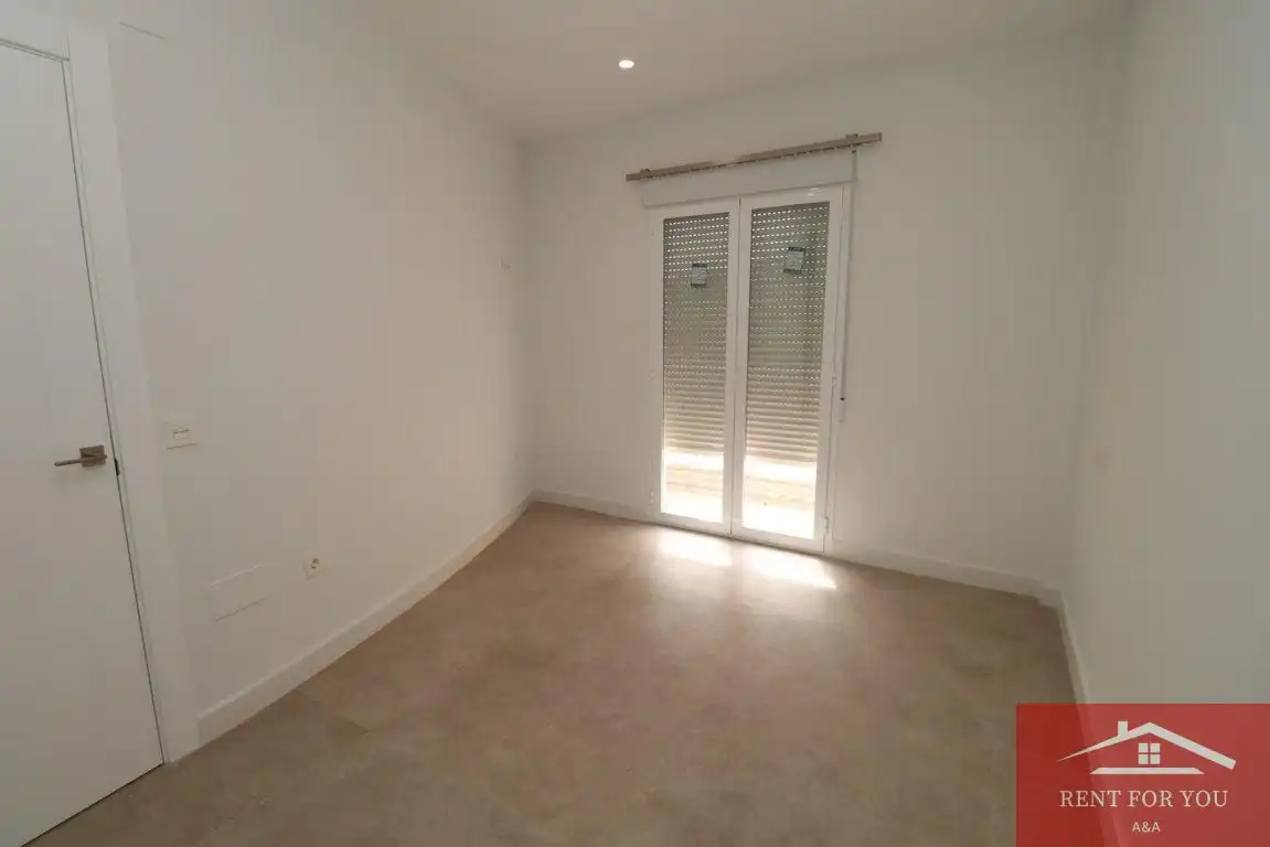 Habitación de Piso de alquiler en Alhaurín El Grande con Aire acondicionado y Balcón