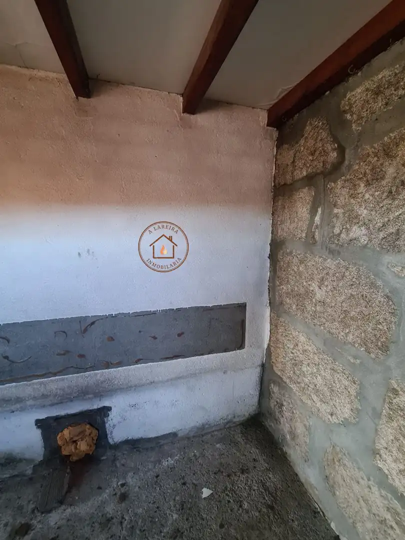 Vista exterior de Finca rústica en venda en Piñor amb Jardí privat