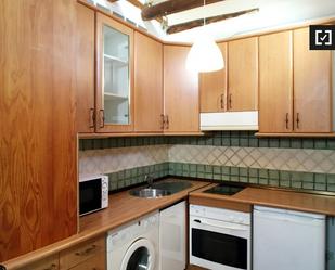 Kitchen of Flat to rent in  Madrid Capital  with Air Conditioner and Balcony