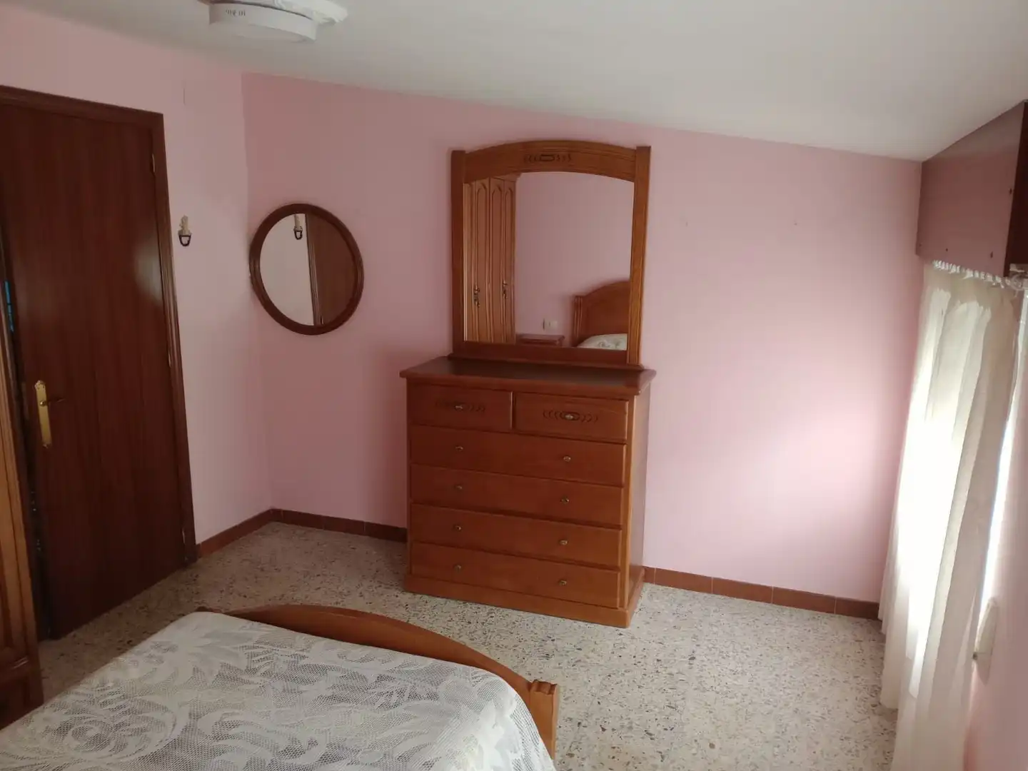 Dormitori de Casa adosada en venda en Cariño amb Traster