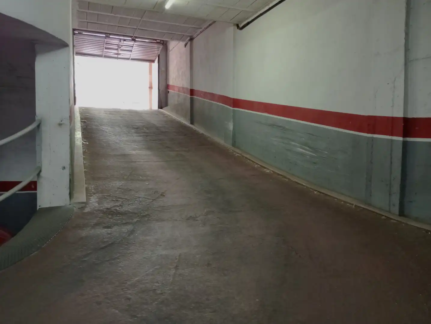 Individual with lift for sale in Carrer de Bernat Boades, imagen 2