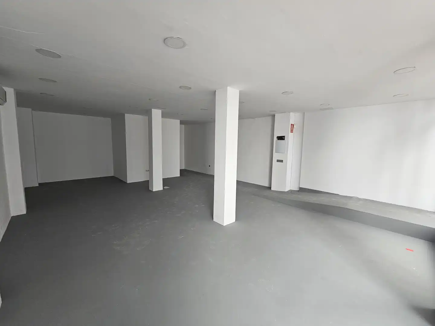 Commercial properties for rent in Calle Virgen del Pilar, 1, Playa Bajadilla - Puertos