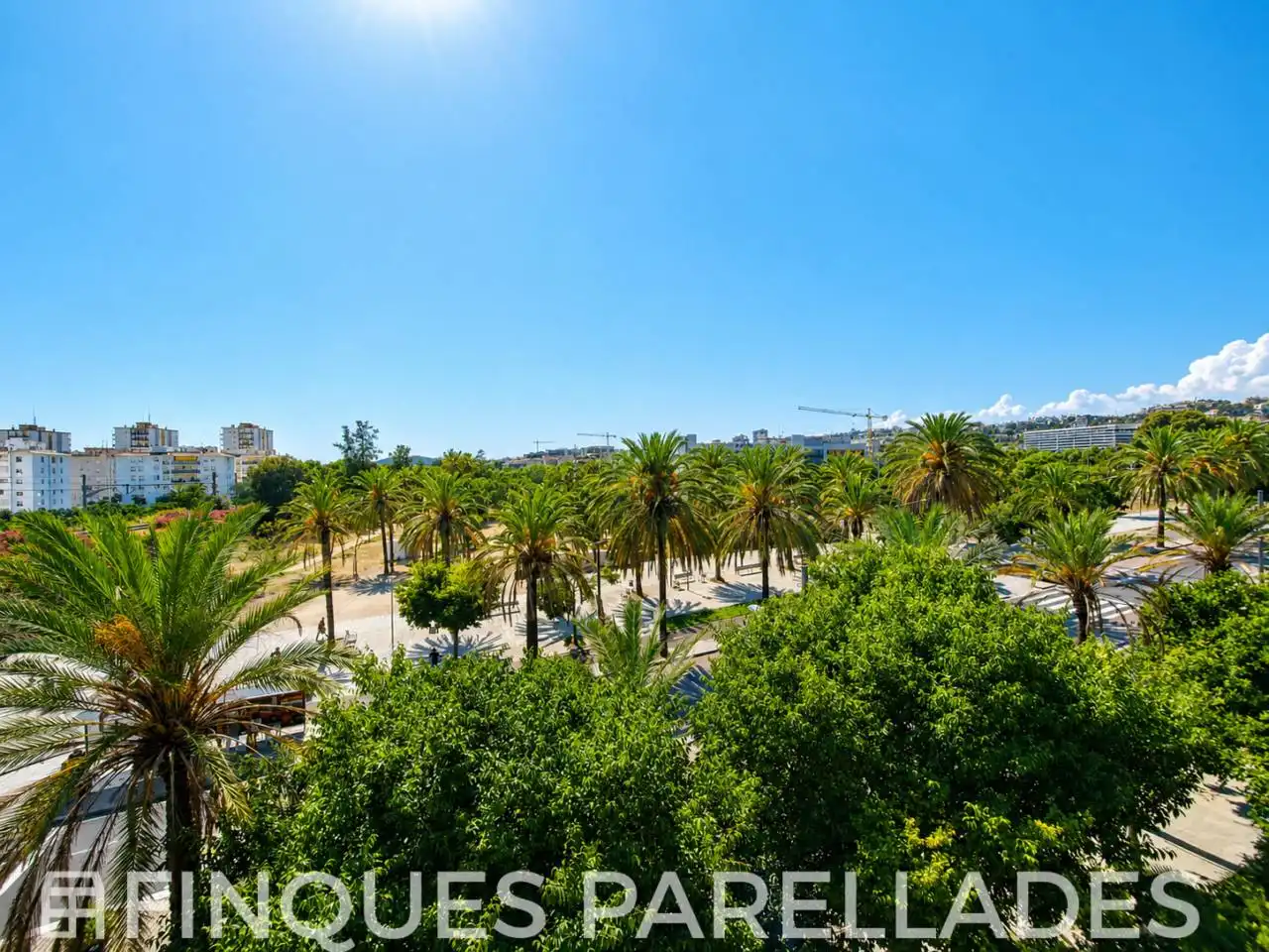 Vista exterior de Pis en venda en Sitges amb Terrassa i Traster