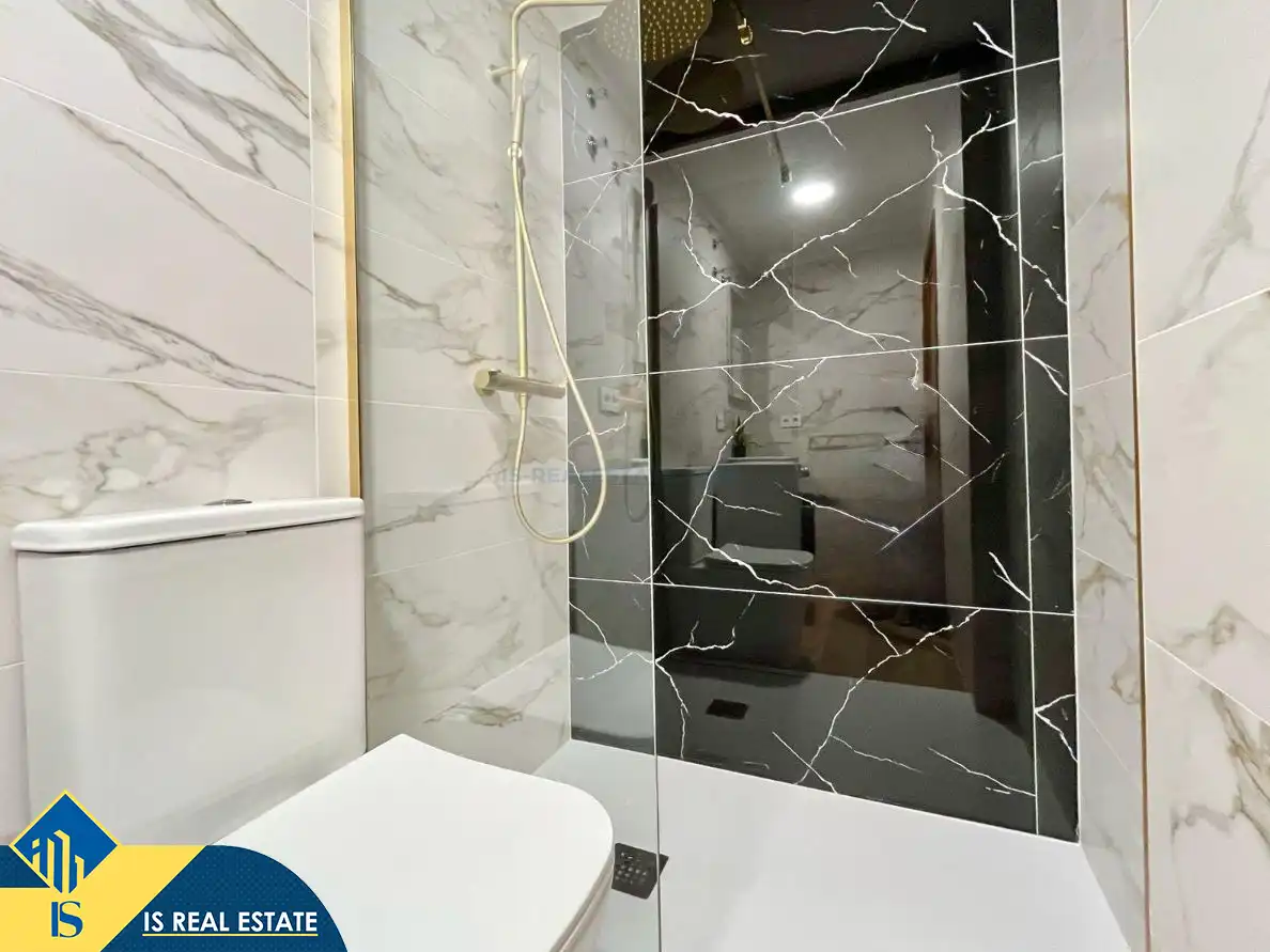 Apartamento con ascensor en venta en Playa de los Locos, imagen 20