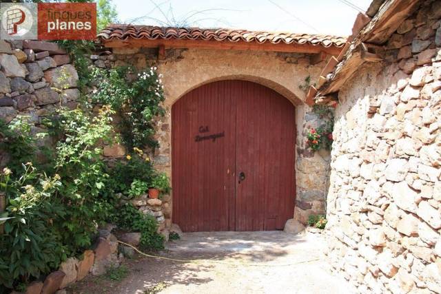 Casa-chalet en Venta en Cava