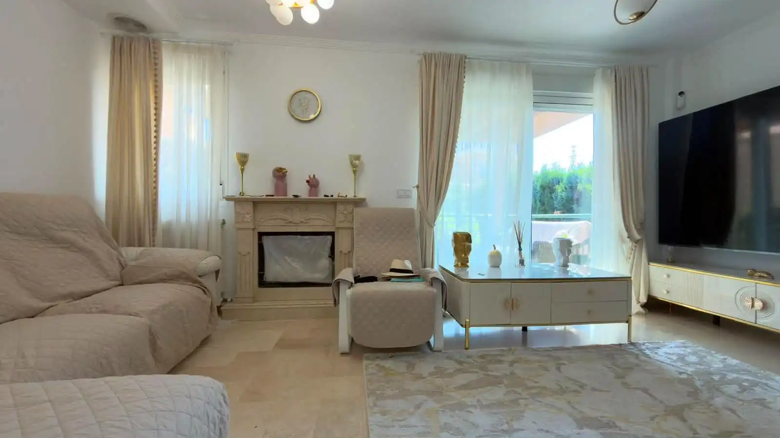 Living room of Detached homes for sale in Sant Joan d'Alacant  with Air Conditioner, Terrace and Alarm