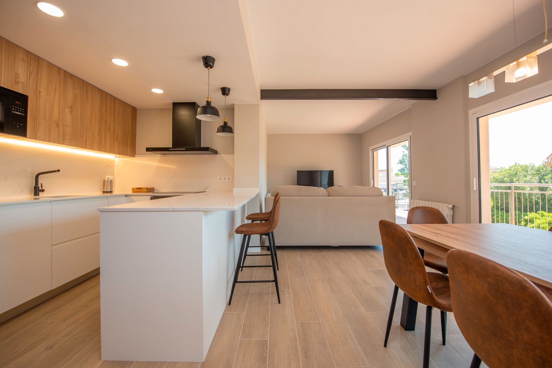 Kitchen of Flat to rent in Sant Feliu de Guíxols  with Air Conditioner, Heating and Parquet flooring