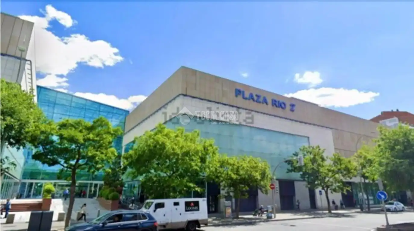 Vista exterior de Piso en venta en Madrid