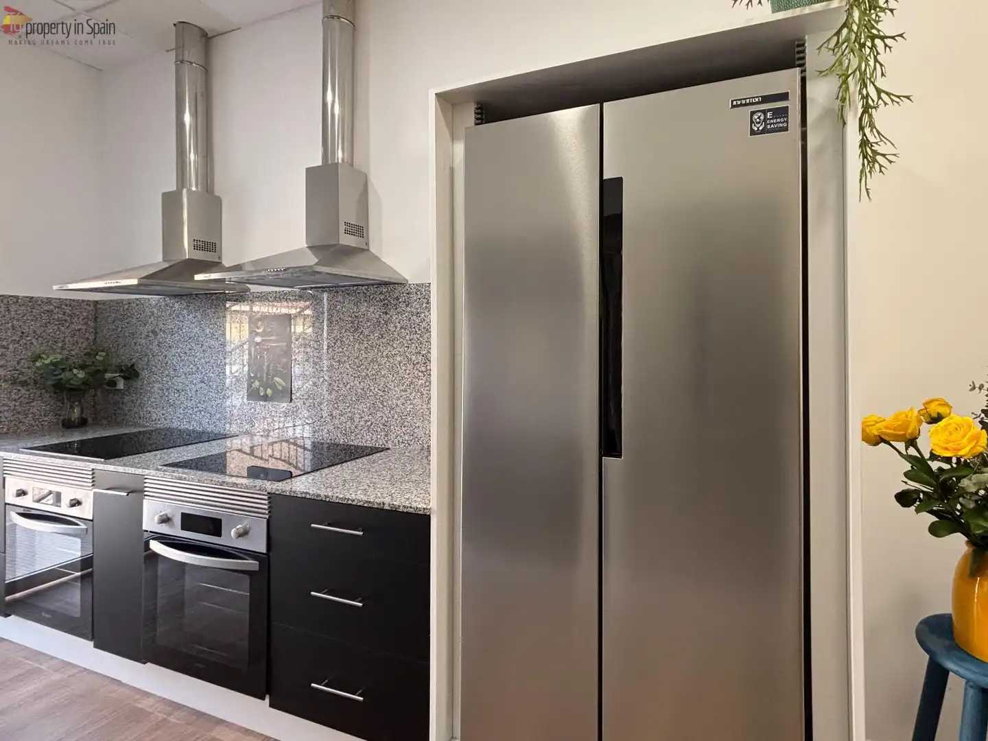 Cocina de Piso para compartir en San Vicente del Raspeig / Sant Vicent del Raspeig con Aire acondicionado, Calefacción y Jardín privado