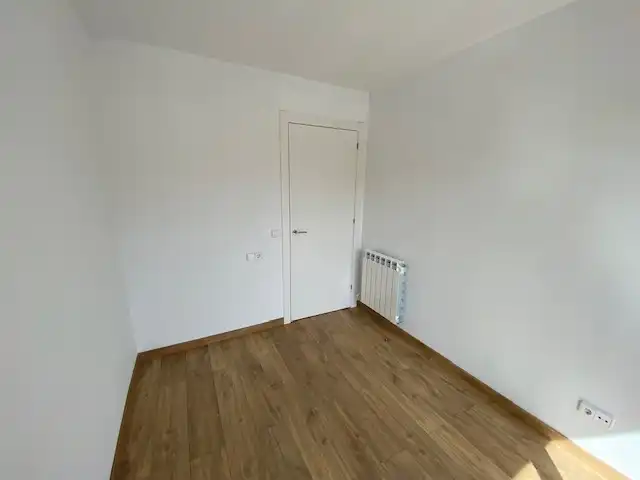 Bedroom of Flat for rent in Berga  with Heating, Parquet flooring and Oven