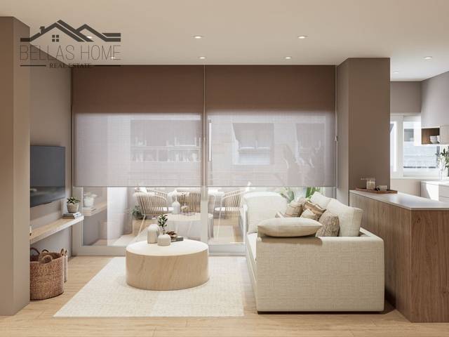 Piso en Venta en Avenida España en Puerto de Estepona