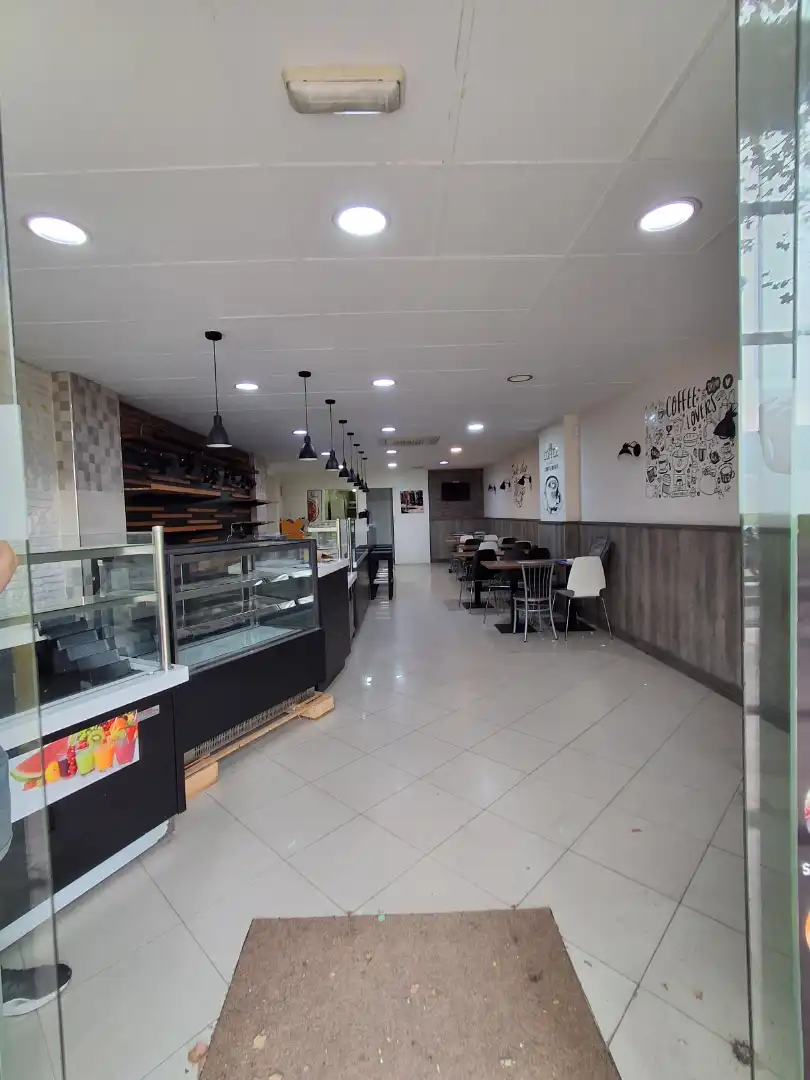 Local comercial en venta en Gran Via de les Corts Catalanes, imagen 3