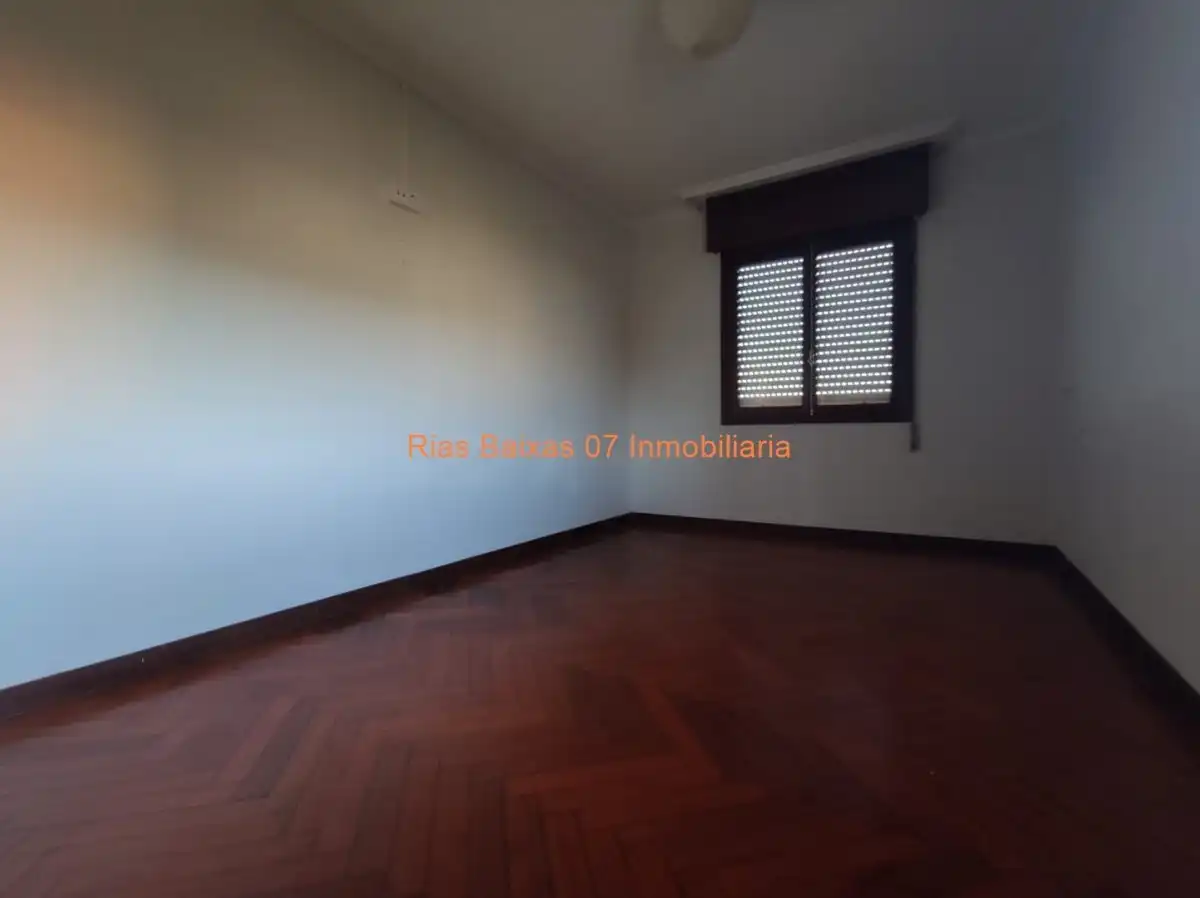 Casa o chalet en venta en Vigo  con Calefacción, Jardín privado y Parquet