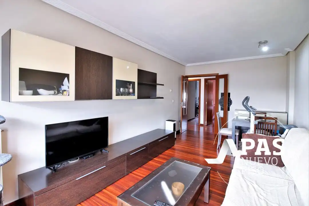 Living room of Flat for sale in El Astillero    with Heating, Private garden and Storage room