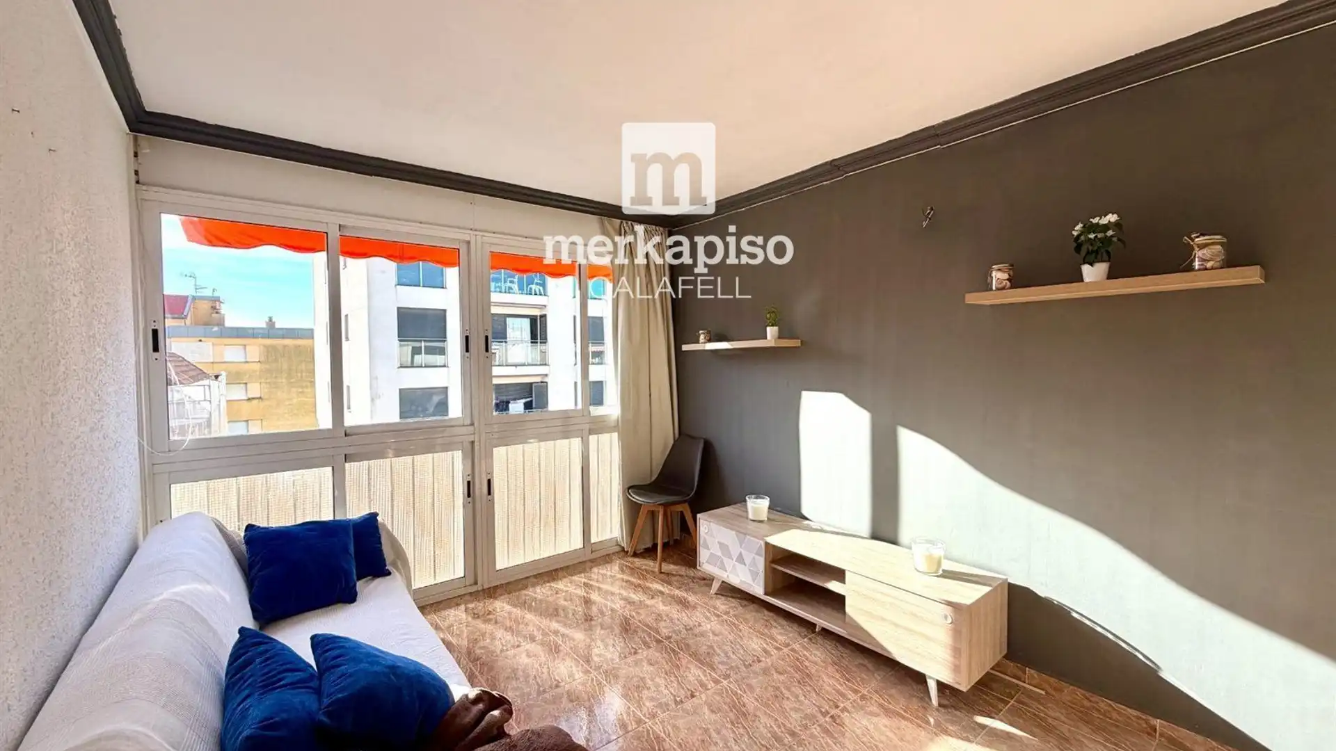 Außenansicht von Wohnung zum Verkauf in Calafell mit Klimaanlage, Terrasse und Abstellraum