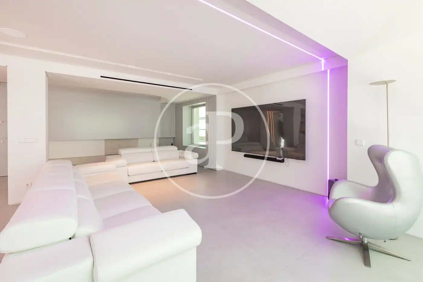 Sala d'estar de Àtic en venda en Madrid amb Aire condicionat, Calefacció i Terrassa