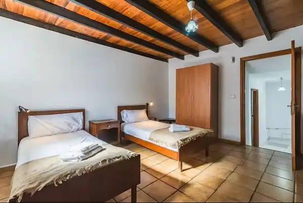 Habitación de Piso en venta en Vega de San Mateo con Terraza, Trastero y Amueblado