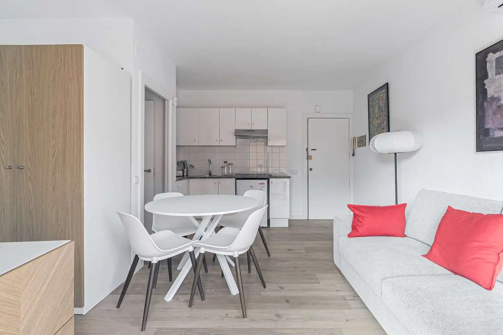 Sala d'estar de Estudi per a compartir en  Barcelona Capital amb Aire condicionat, Terrassa i Moblat