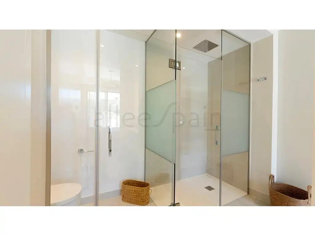 House with pool for sale in Calle Pecana, imagen 28