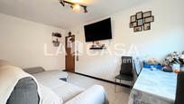 Flat for sale in La Verneda i la Pau, imagen 2