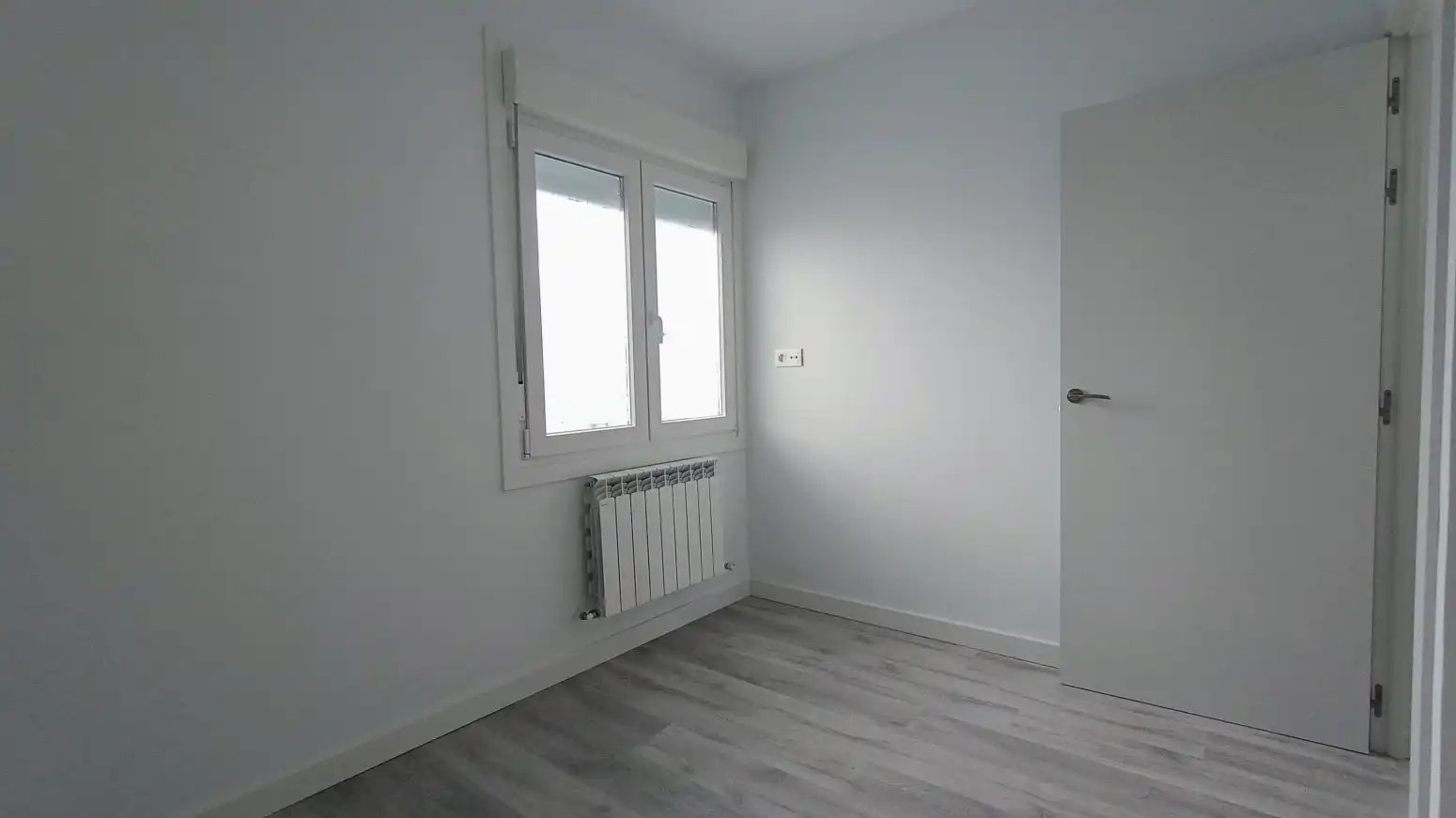 Flat for rent in Ansoáin - CALLE FUEROS DE NAVARRA, Ansoáin / Antsoain