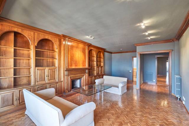 Piso en Alquiler en Passeig de la Reina Elisenda de Montcada en Sarrià