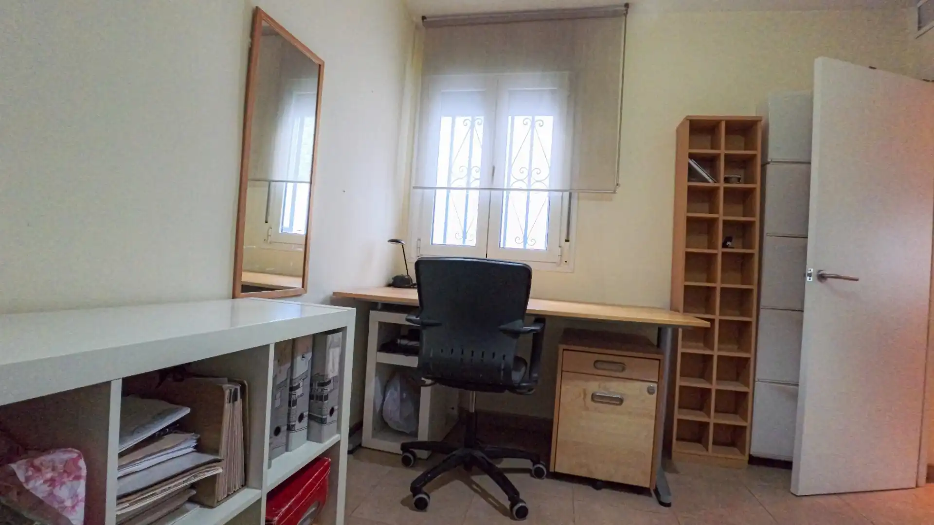 Flat for sale in Sevilla  with Air Conditioner and Balcony