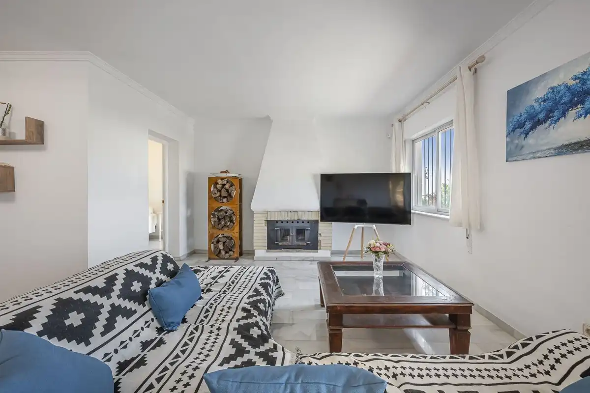 Villa avec piscine à vendre à verderon, imagen 3