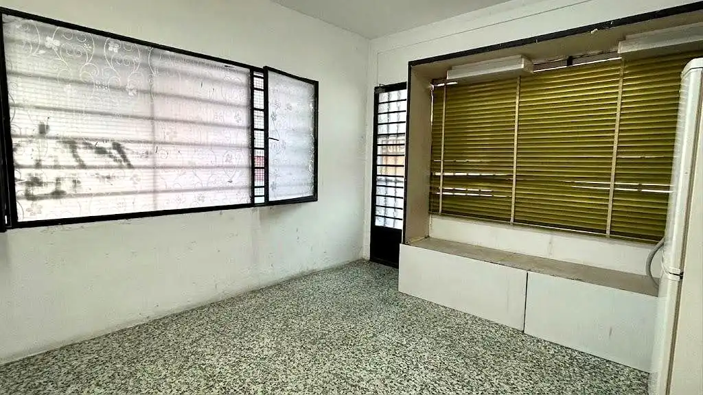 Local commercial à vendre à Colonia Ciudad Jardín del Rosario, imagen 3