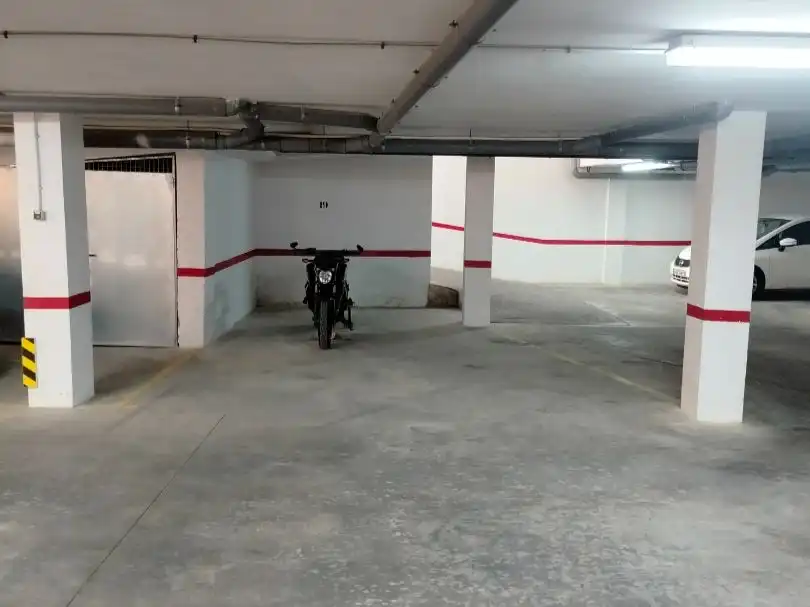 Parkplatz von Garage zur Miete in Almoradí